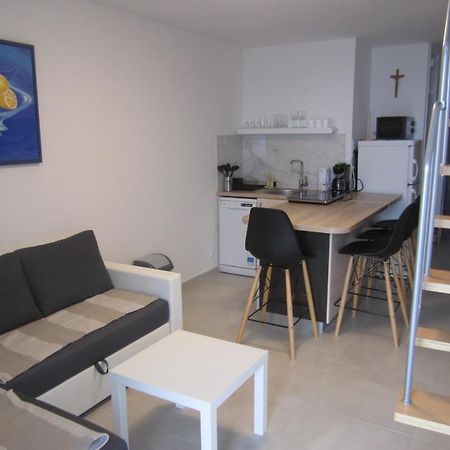 Apartman Valinor Miholascica Экстерьер фото
