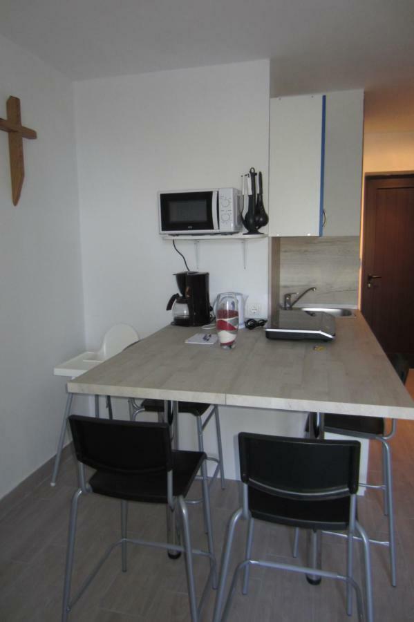 Apartman Valinor Miholascica Экстерьер фото