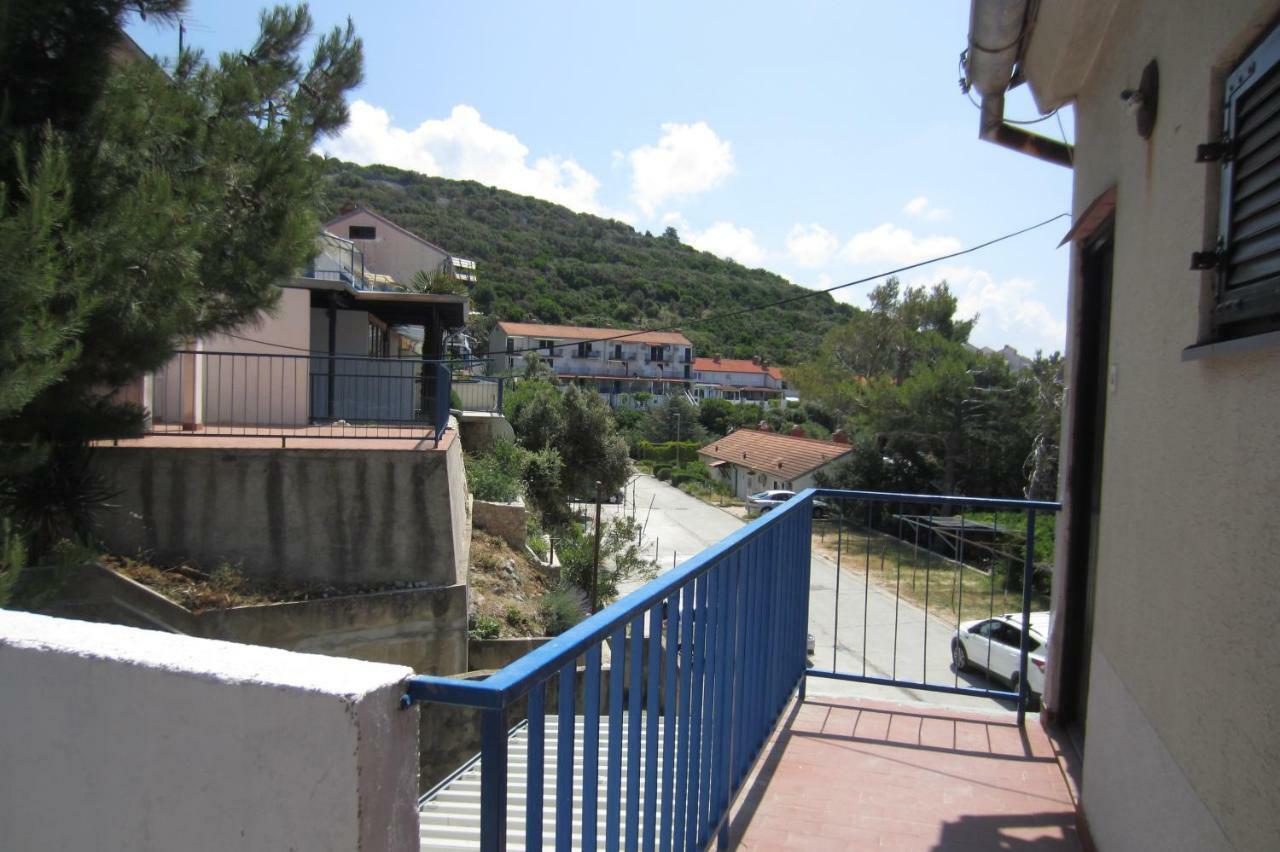 Apartman Valinor Miholascica Экстерьер фото